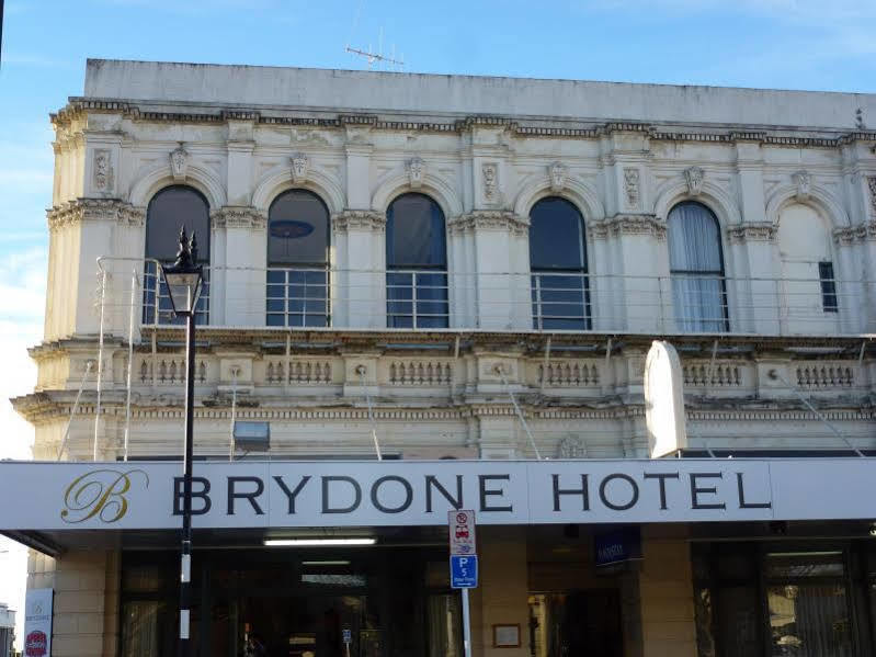 Brydone 3*